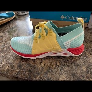 Womens Merrill RAnge AC + , size 9.5